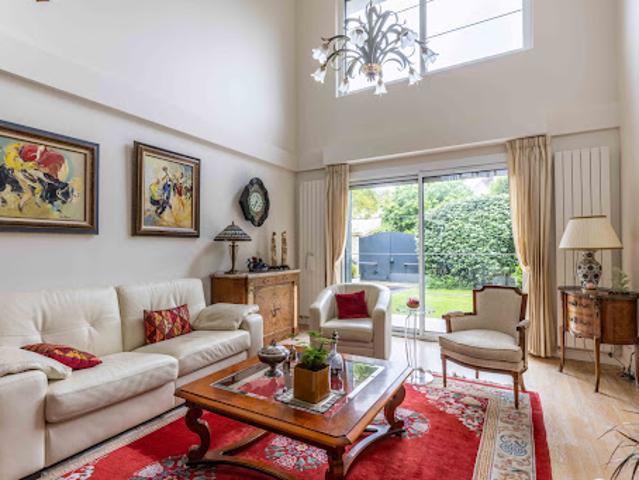 Vente Villa 8 pièces 219.85 m2 Rennes
