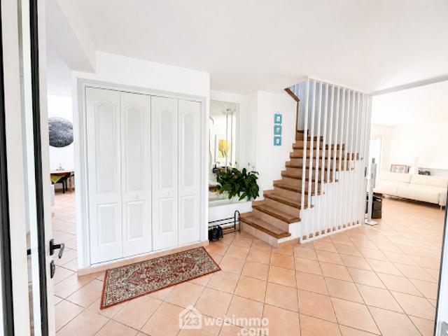 Vente Villa 8 pièces 220 m2 Saint Aunès