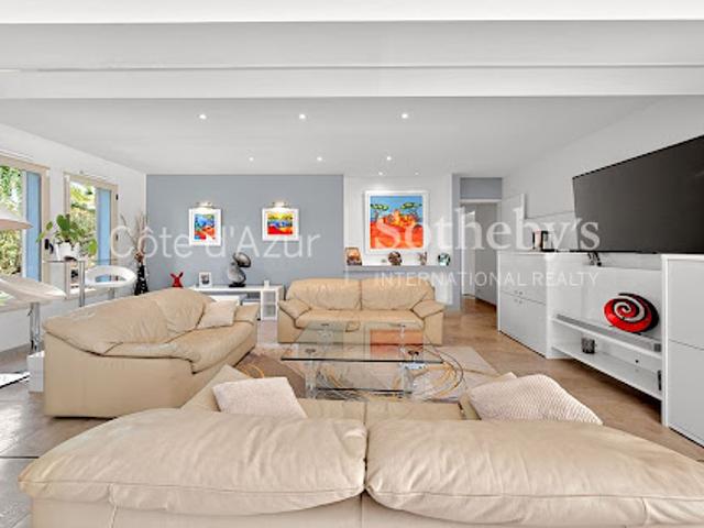 Vente Villa 8 pièces 223 m2 Mouans Sartoux
