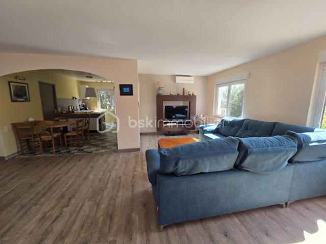 Vente Villa 8 pièces 227 m2 Saint Gély du Fesc