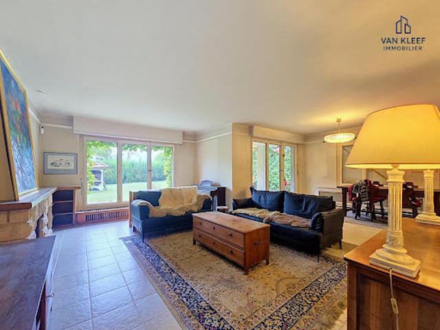 Vente Villa 8 pièces 225 m2 Ferney Voltaire