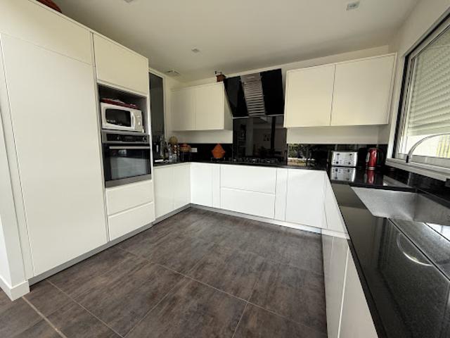 Vente Villa 8 pièces 244 m2 Montgermont