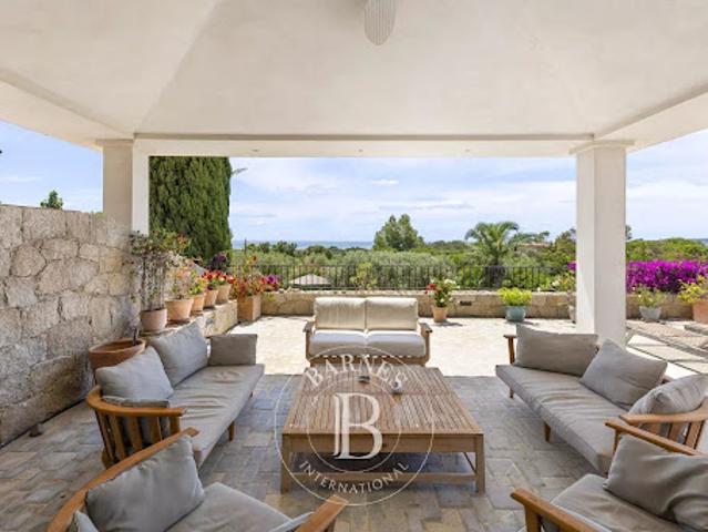 Vente Villa 8 pièces 250 m2 Sainte lucie de porto vecchio