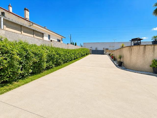 Vente Villa 8 pièces 275 m2 Lannemezan