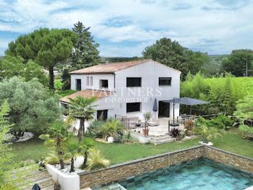 Vente Villa 8 pièces 280 m2 Aix en Provence