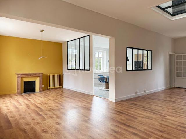 Vente Villa 8 pièces 280 m2 Pau