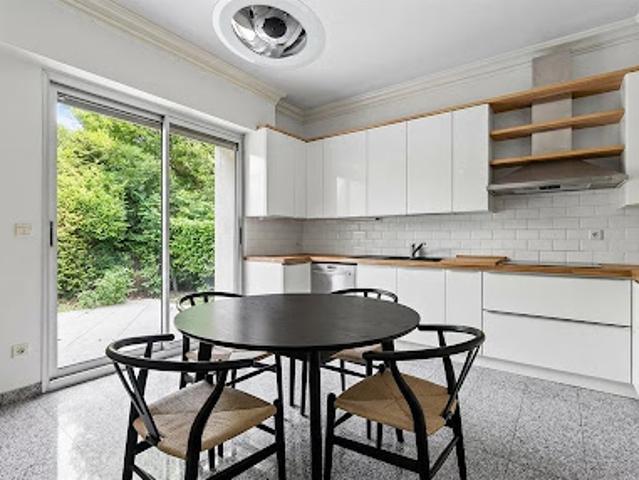 Vente Villa 8 pièces 286.47 m2 Vaucresson