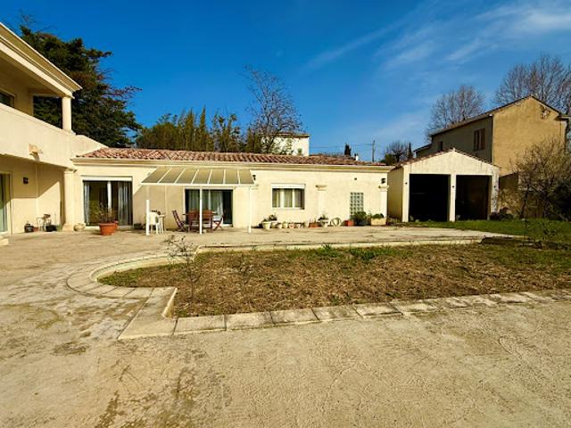 Vente Villa 8 pièces 334.78 m2 Marseille 12ème