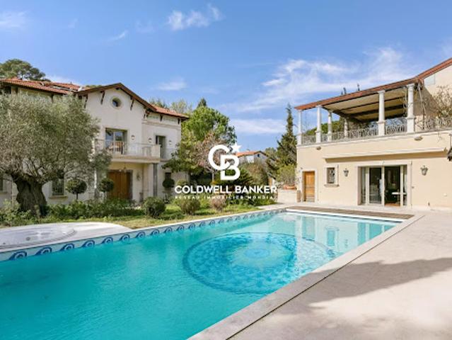 Vente Villa 9 pièces 441 m2 Antibes