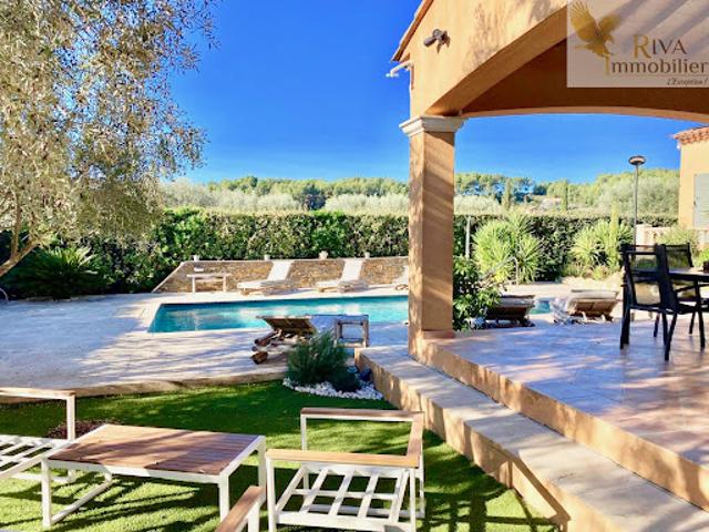 Vente Villa 9 pièces 170 m2 Le Castellet