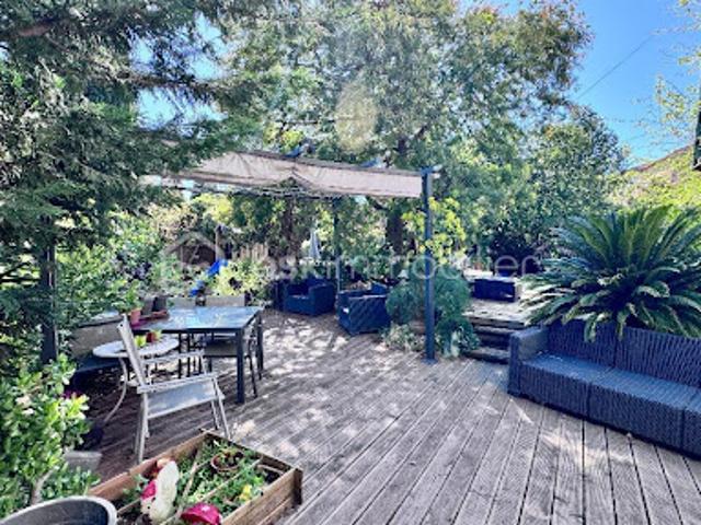 Vente Villa 9 pièces 179 m2 Toulon