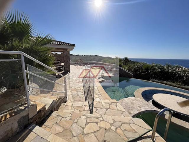 Vente Villa 9 pièces 192 m2 Lumio