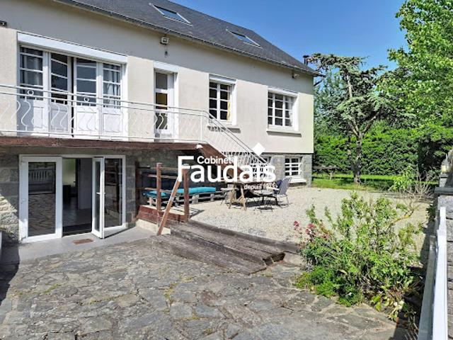 Vente Villa 9 pièces 204 m2 Hauteville sur Mer