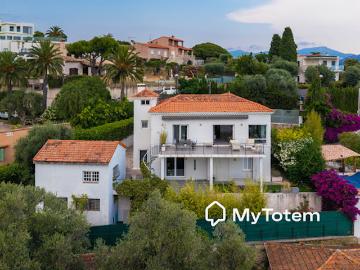 Vente Villa 9 pièces 217.4 m2 Nice