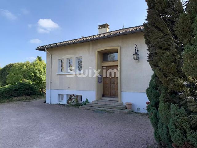 Vente Villa 9 pièces 225 m2 Charnay lès Mâcon