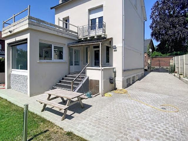 Vente Villa 9 pièces 228 m2 Caudry