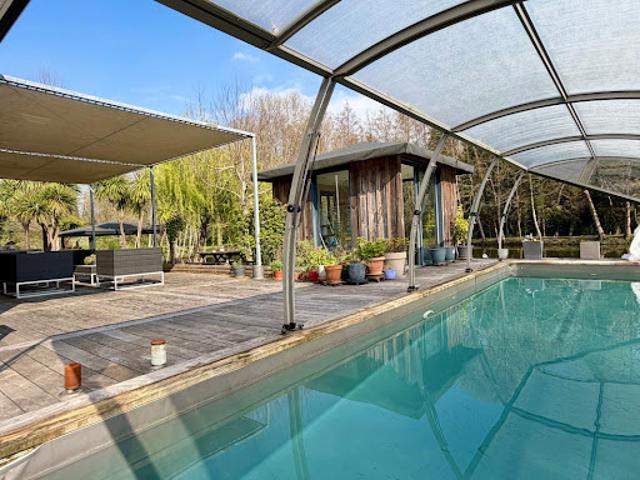 Vente Villa 9 pièces 229 m2 Castelnau de Médoc
