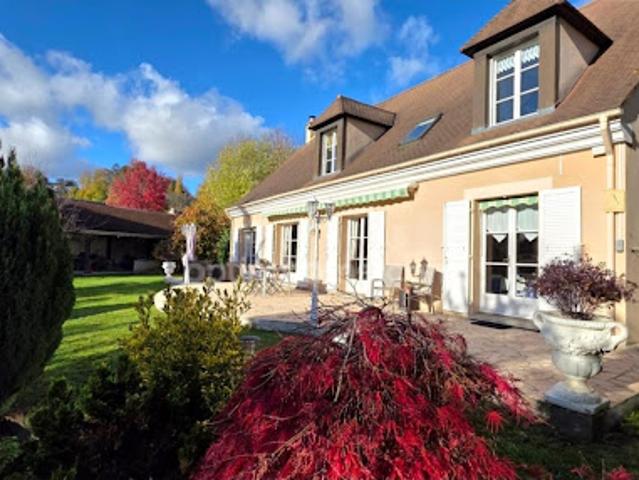 Vente Villa 9 pièces 230 m2 Saint Prix