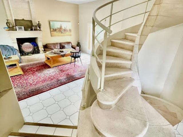 Vente Villa 9 pièces 233 m2 Saint Prix