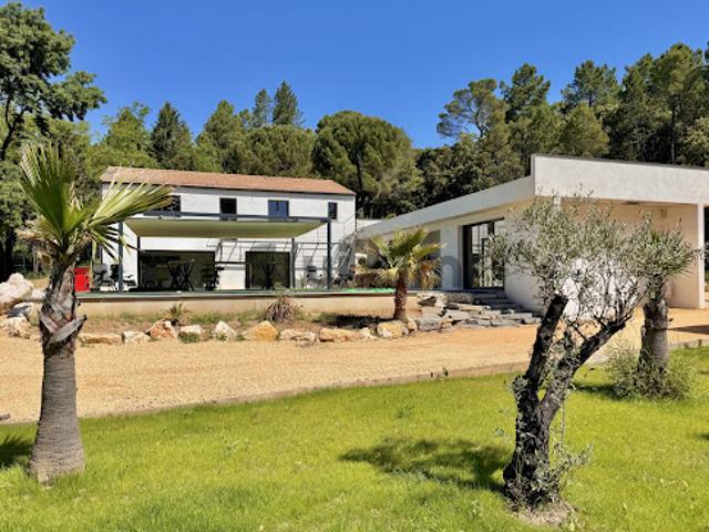Vente Villa 9 pièces 243.86 m2 Anduze