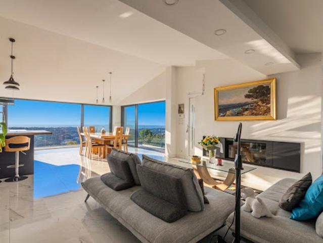 Vente Villa 9 pièces 247 m2 Gattières