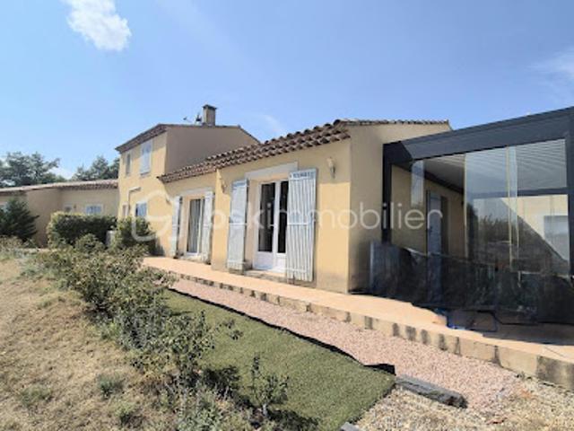 Vente Villa 9 pièces 252 m2 Saint Saturnin lès Apt