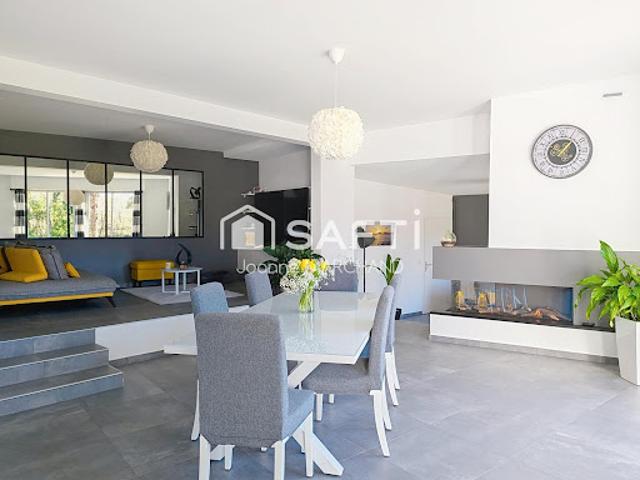 Vente Villa 9 pièces 264 m2 Ramonville Saint Agne