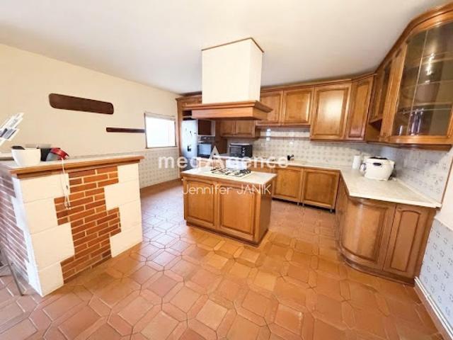 Vente Villa 9 pièces 270 m2 Haudivillers