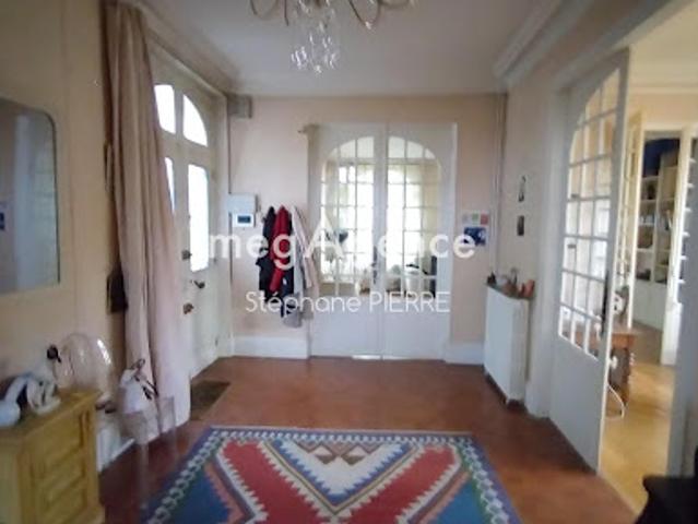 Vente Villa 9 pièces 270 m2 Montluçon