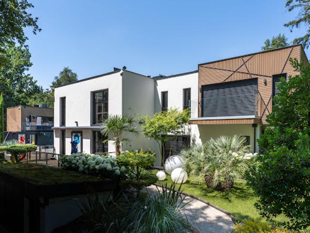 Vente Villa 9 pièces 340 m2 Charbonnières les Bains