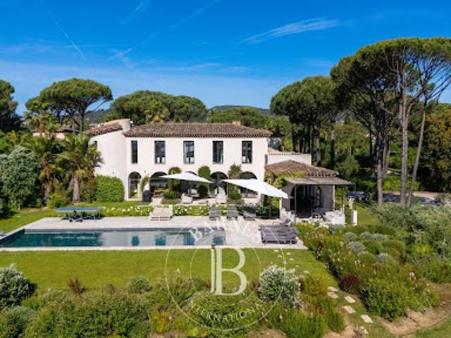 Vente Villa 9 pièces 350 m2 Grimaud