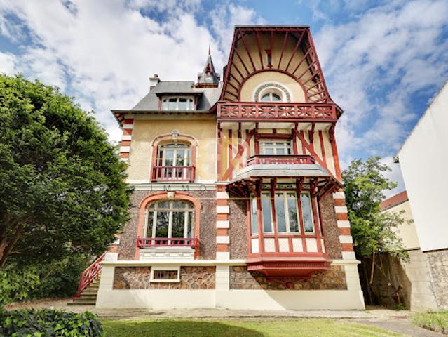 Vente Villa 9 pièces 350 m2 Joinville le Pont