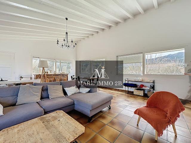Vente Villa 13 pièces 300 m2 Calvi