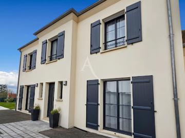 Vente Villa 10 pièces 165.18 m2 Courdimanche