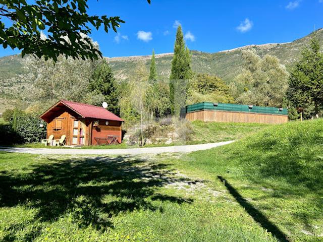 Vente Villa 10 pièces 190.5 m2 Bourdeaux