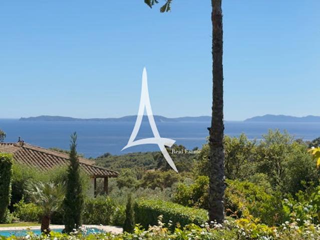 Vente Villa 10 pièces 200 m2 La Croix Valmer