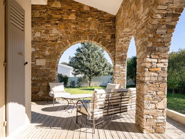 Vente Villa 10 pièces 214.36 m2 Sisco
