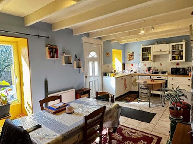 Vente Villa 10 pièces 228 m2 Paizay le Chapt