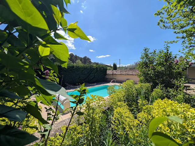 Vente Villa 10 pièces 186 m2 La Bastide des Jourdans