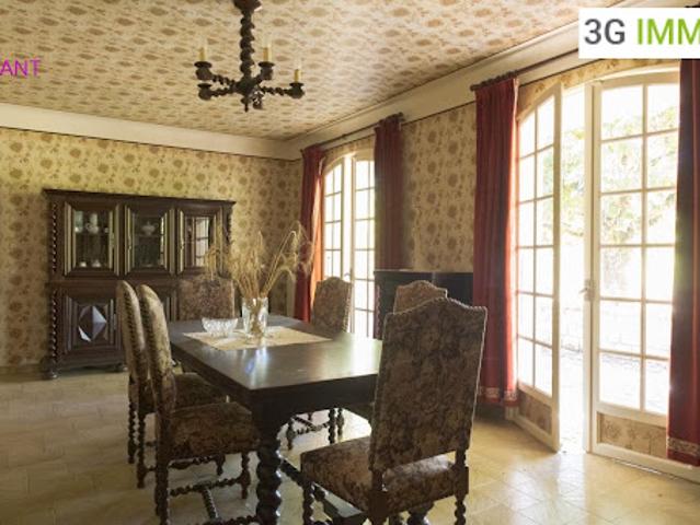 Vente Villa 10 pièces 230 m2 Molieres