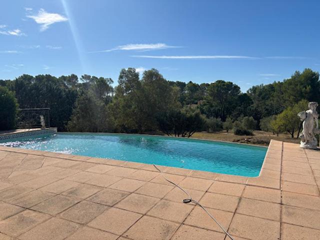 Vente Villa 10 pièces 245 m2 Flayosc