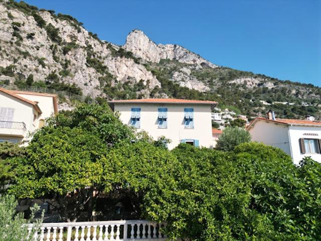 Vente Villa 10 pièces 242.14 m2 Cap d'Ail