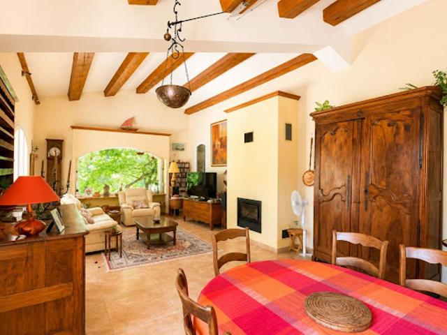 Vente Villa 10 pièces 257 m2 Saint Mathieu de Tréviers