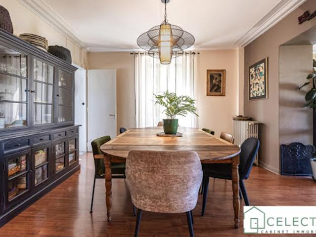 Vente Villa 10 pièces 260 m2 Labergement Sainte Marie