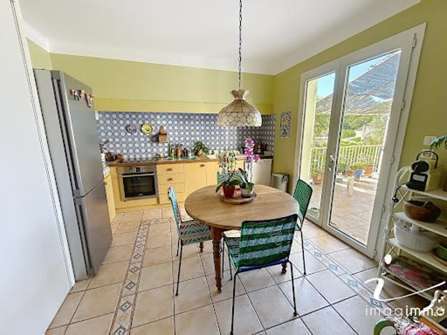 Vente Villa 10 pièces 260 m2 Pignan