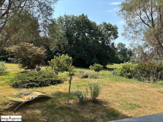 Vente Villa 10 pièces 276 m2 Chanteix