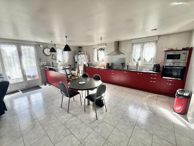 Vente Villa 10 pièces 294 m2 Clairfontaine