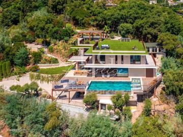 Vente Villa 10 pièces 318 m2 Frejus