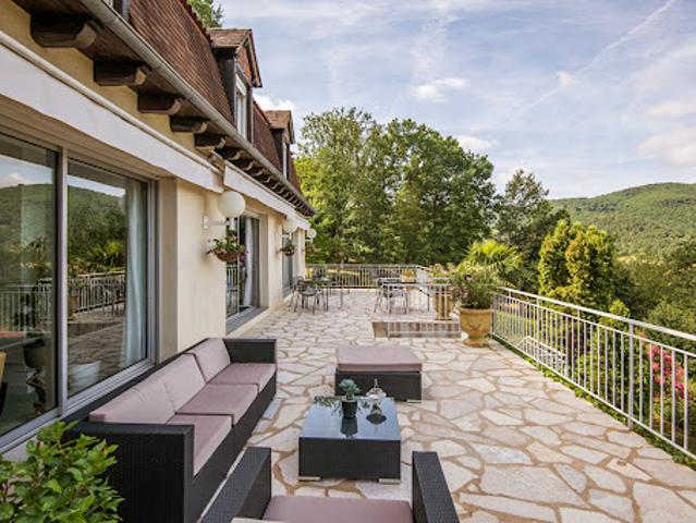 Vente Villa 10 pièces 325 m2 Saint Vincent du Pendit