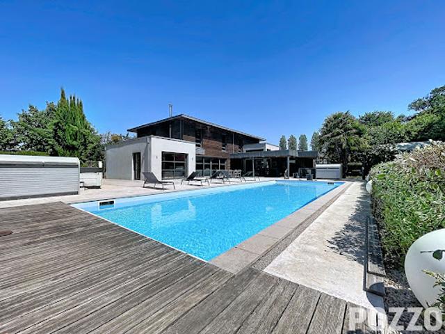 Vente Villa 10 pièces 376 m2 Caen